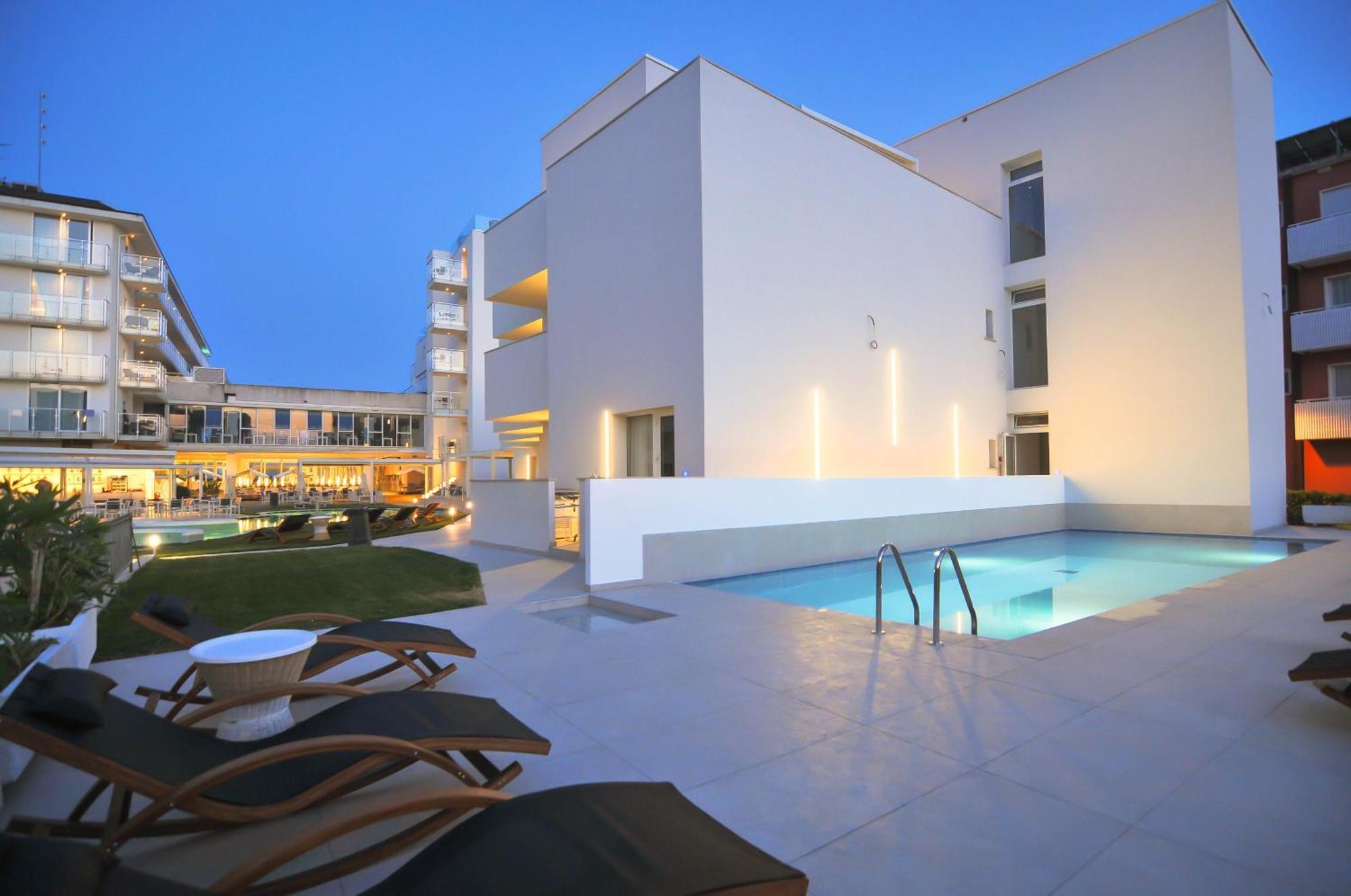 Marina Palace Hotel 4 Stelle S Caorle Bagian luar foto