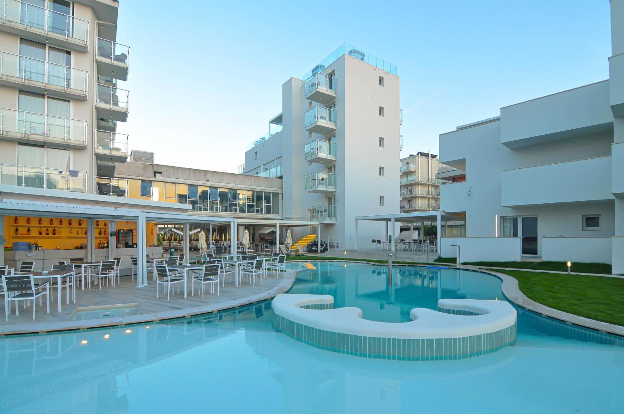 Marina Palace Hotel 4 Stelle S Caorle Bagian luar foto