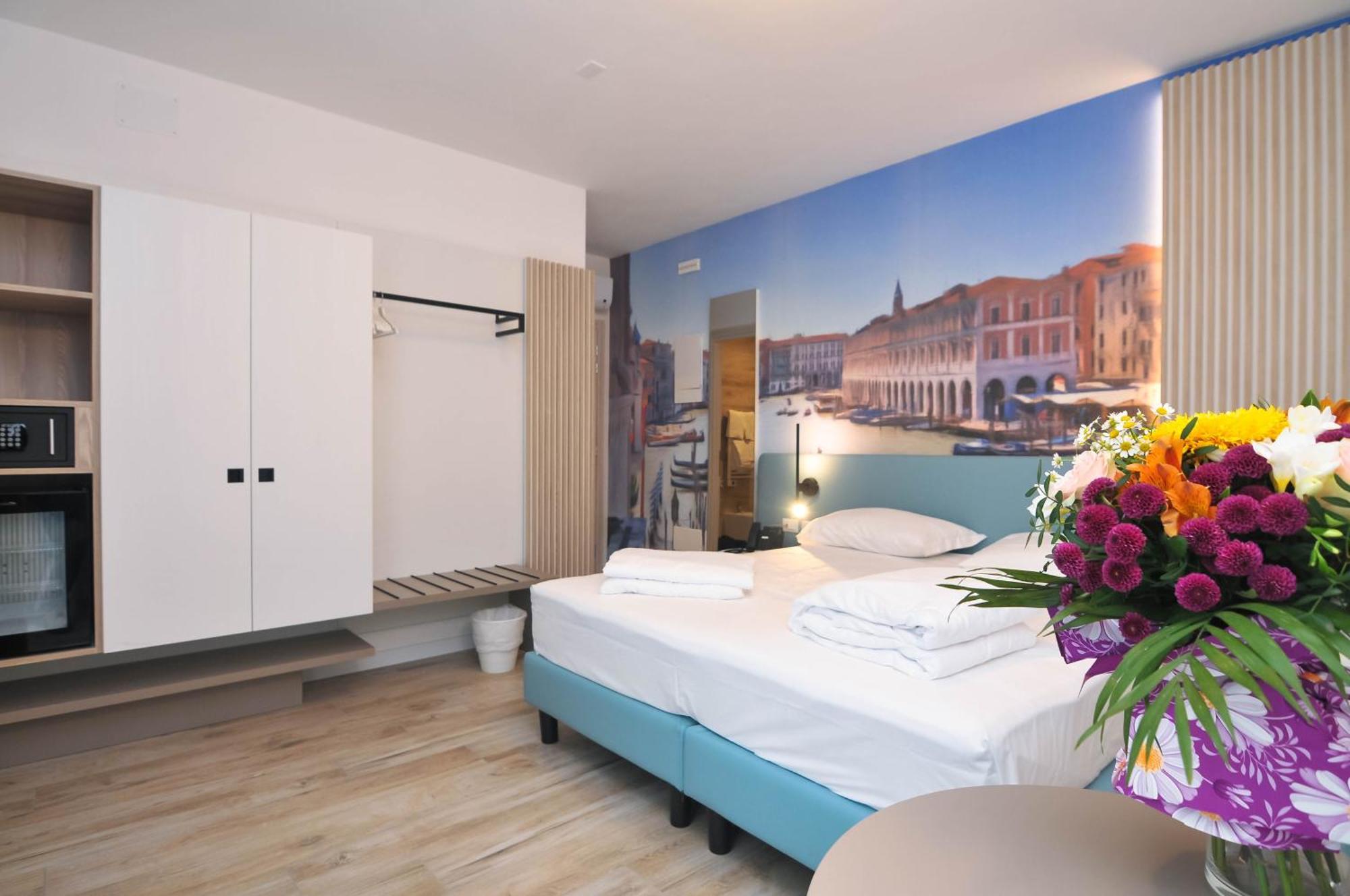 Marina Palace Hotel 4 Stelle S Caorle Bagian luar foto